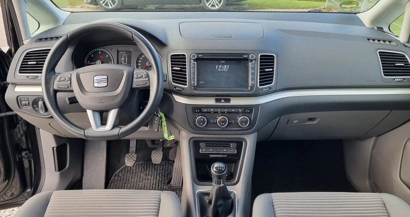 Seat Alhambra cena 57990 przebieg: 212546, rok produkcji 2015 z Kowalewo Pomorskie małe 352